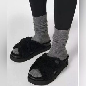 UGG Black Fuzzy Furry Cross Slipper Slides size 7